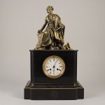 1722 3099 TABLE CLOCK